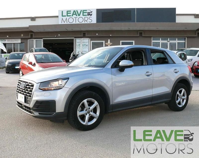 Argento Usata 2020 Audi Q2 SUV | 19.990 € (Ottimo prezzo) - Immagine 1/4