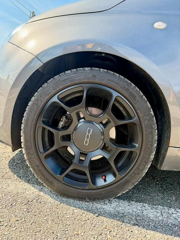 Usata Fiat 500 86 CV (63 kW) 2011 Grigio Utilitaria