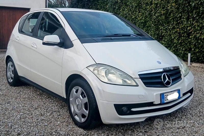 Usata Mercedes A160 Executive 82 CV (60 kW) 2011 Utilitaria