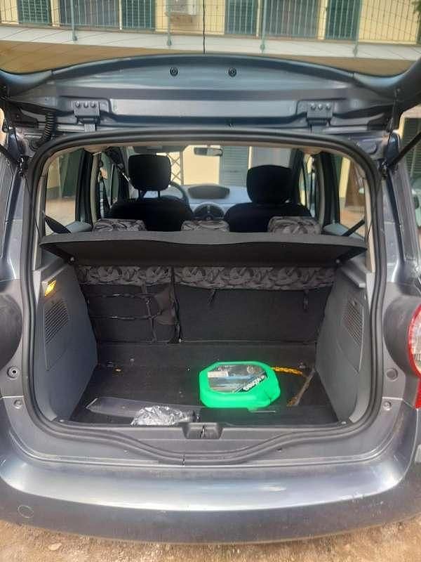 Usata 2007 Renault Modus Luxe Monovolume | 2500 € (Cara) - Immagine 1/4