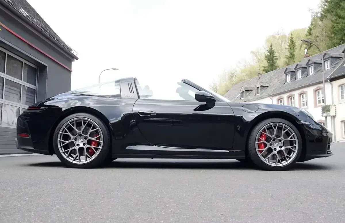 Usata Porsche 911 480 CV (353 kW) 2026 Nero Cabrio