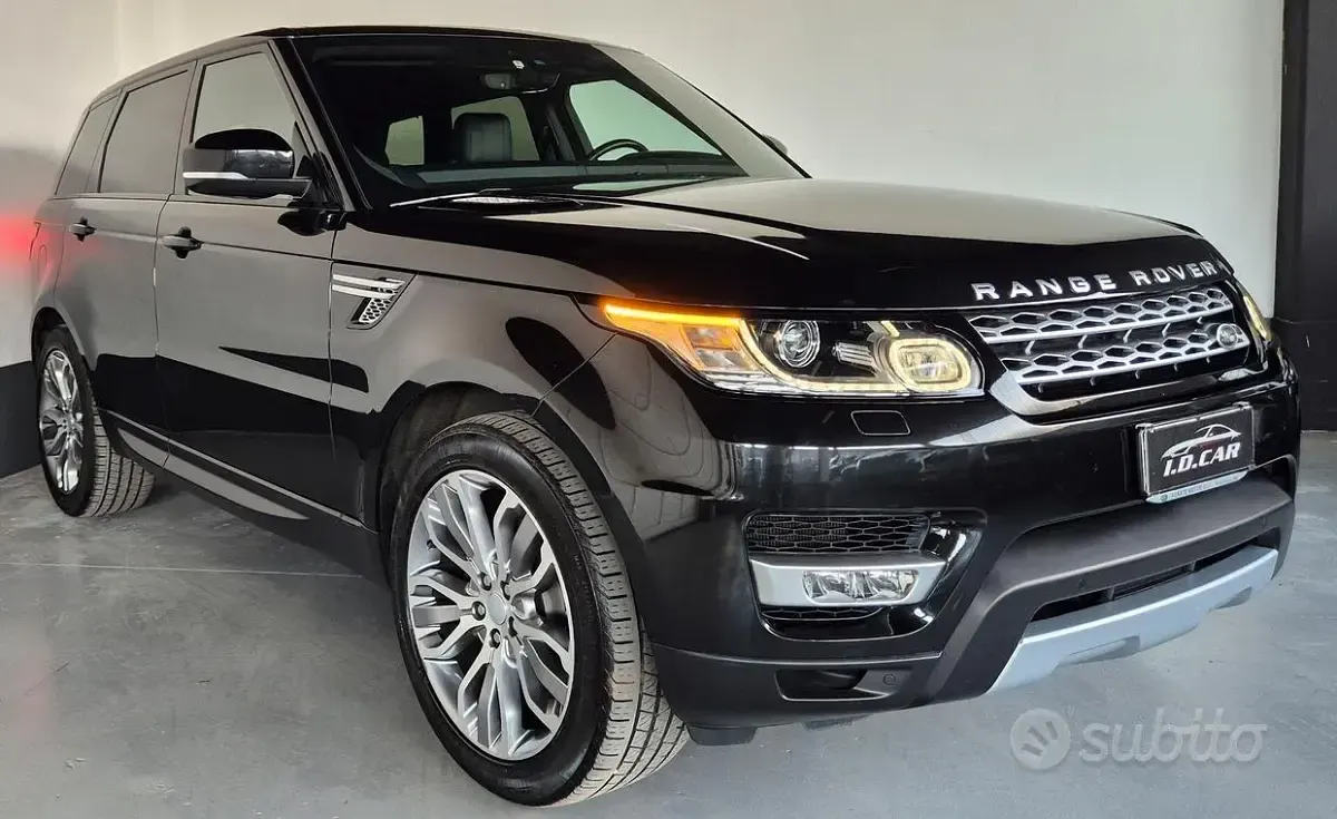 Usata Land Rover Range Rover Sport HSE Dynamic 249 CV (183 kW) 2017 Nero SUV
