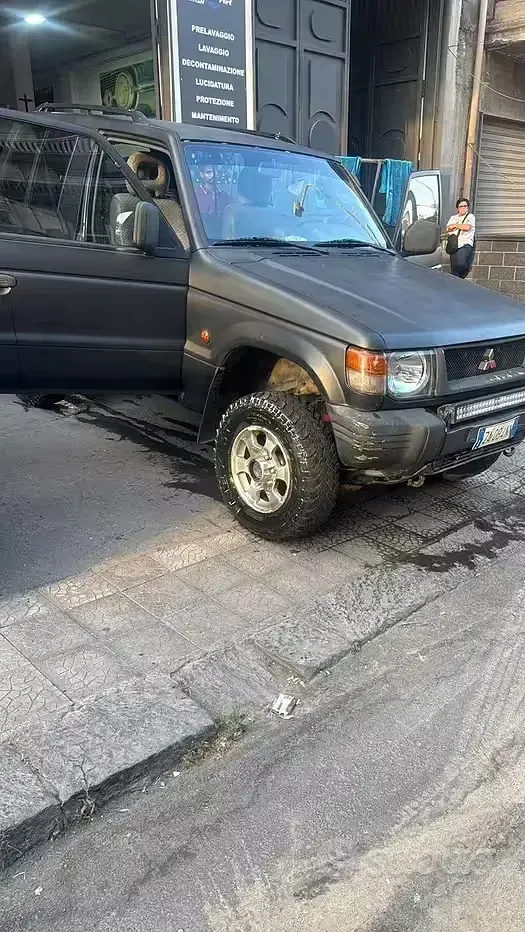 Usata Mitsubishi Pajero 100 CV (73 kW) 1998 SUV