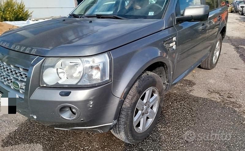 Usata Land Rover Freelander 2 160 CV (117 kW) 2010 Grigio SUV