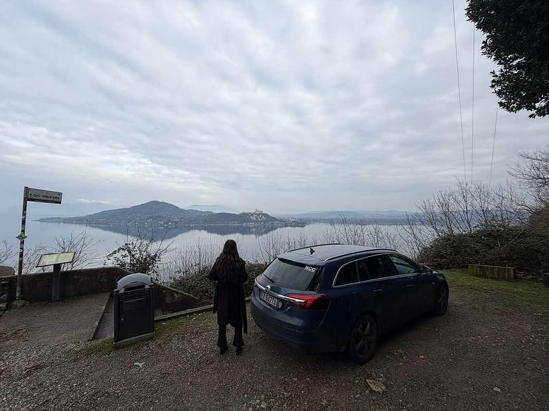 Usata Opel Insignia 140 CV (102 kW) 2015 Blu/azzurro Station wagon