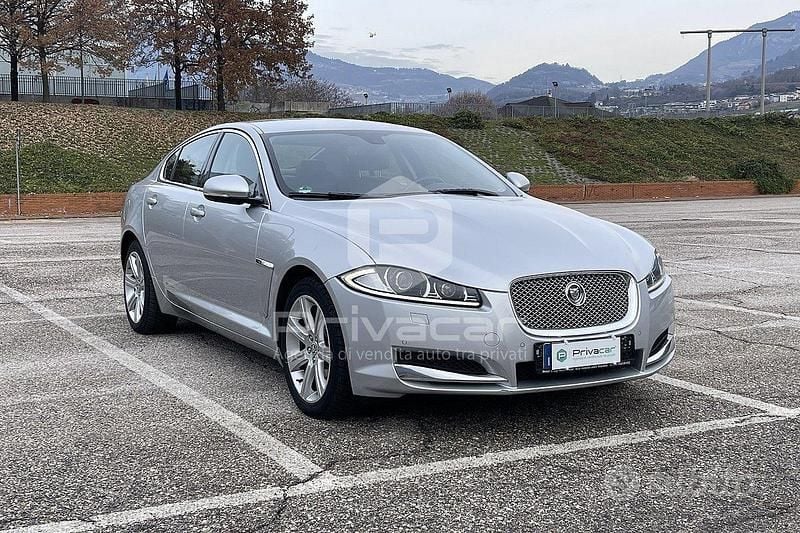 Usata Jaguar XF Premium Luxury 275 CV (202 kW) 2012 Grigio Berlina