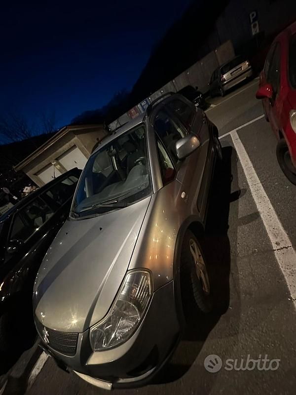 Usata Suzuki SX4 107 CV (78 kW) 2008 Station wagon