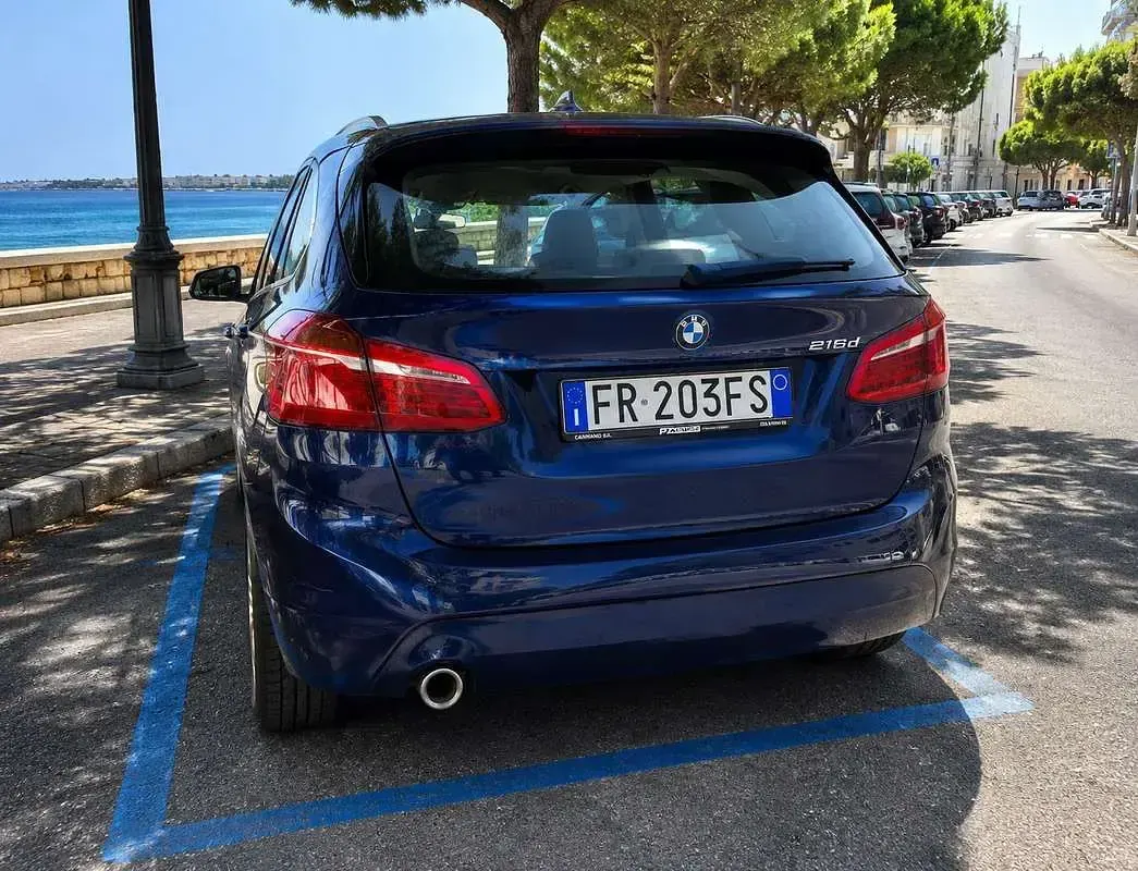 Usata BMW 216 Active Tourer Advantage 116 CV (85 kW) 2018 Blu/azzurro Monovolume