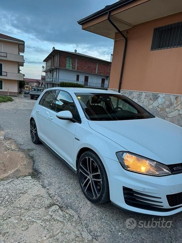 Usata VW Golf VII GTD 184 CV (135 kW) 2014 Berlina
