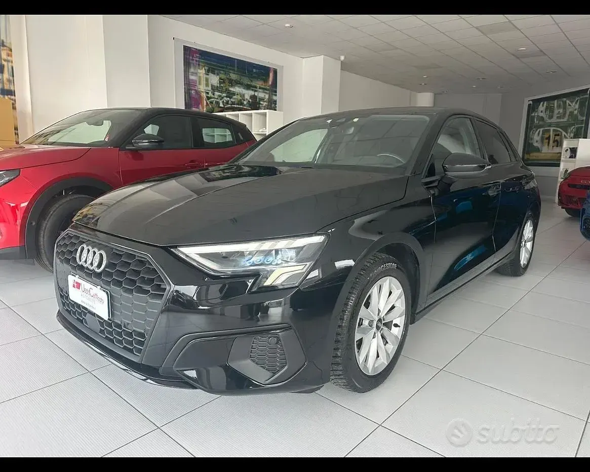 Occasion Audi A3 Business 150 PK (110 kW) 2022 Zwart Sedan