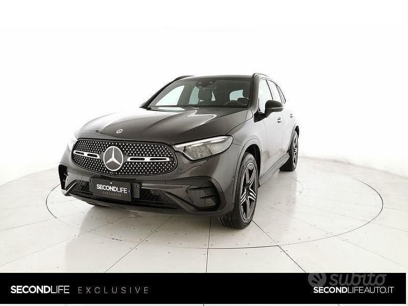 Usata Mercedes GLC220 AMG Line Premium 197 CV (144 kW) 2025 Nero SUV