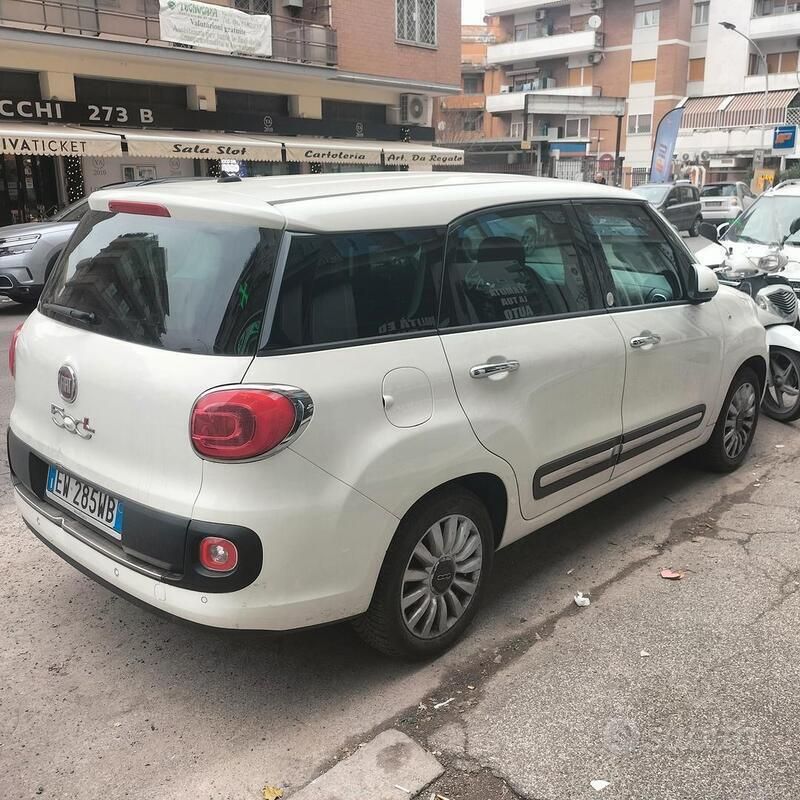Usata Fiat 500L Lounge 95 CV (69 kW) 2014 Bianco Monovolume