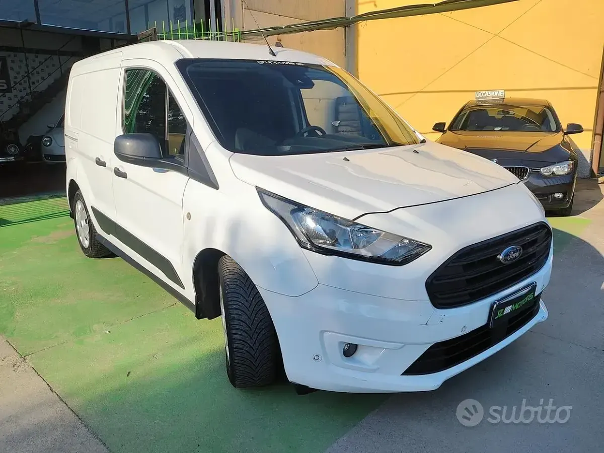 Usata Ford Transit Connect 101 CV (74 kW) 2021 Bianco Monovolume