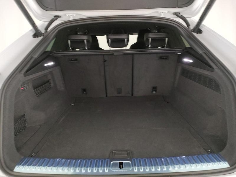 Nuova Audi Q8 S-Line 286 CV (210 kW) 2026 Bianco SUV