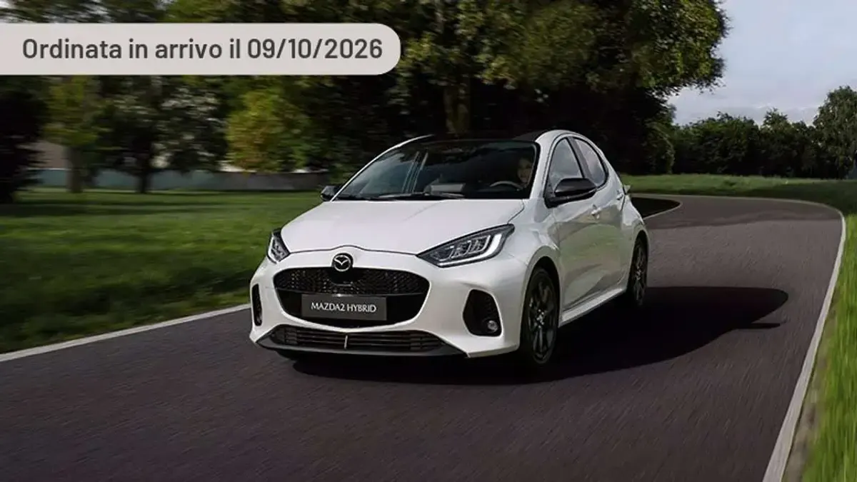 Begagnad Mazda 2 Center-Line 116 HK (85 kW) 2024 Silver Halvkombi