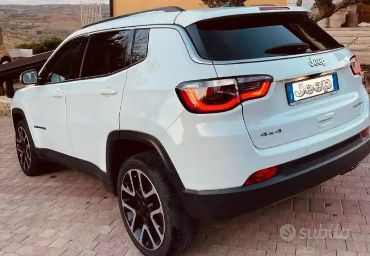 Usata Jeep Compass 143 CV (105 kW) 2018 Bianco SUV
