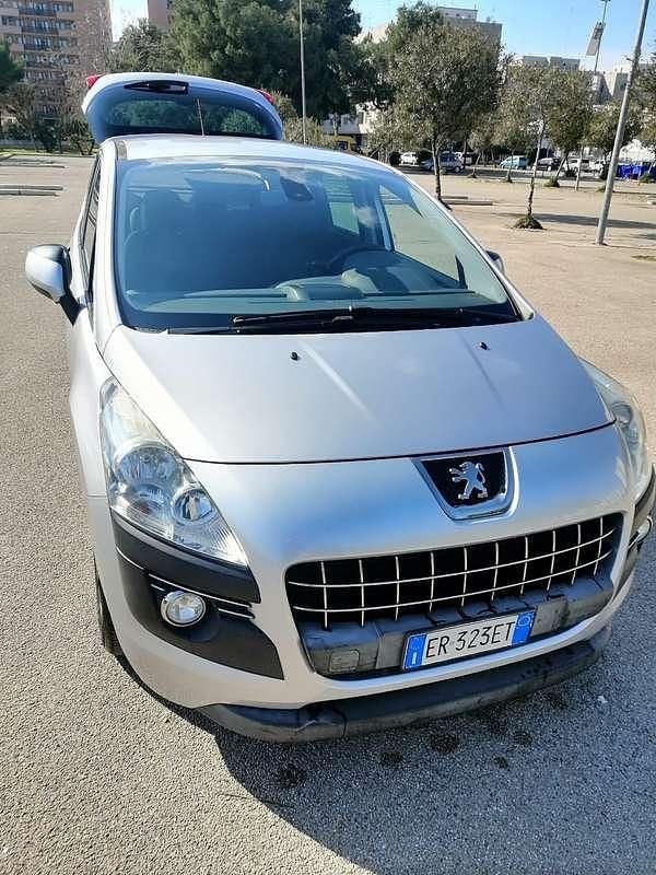 Usata Peugeot 3008 Style 112 CV (82 kW) 2013 Argento Station wagon