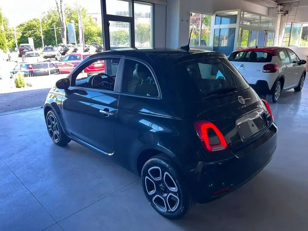 Usata Fiat 500 Club 69 CV (50 kW) 2022 Nero Utilitaria