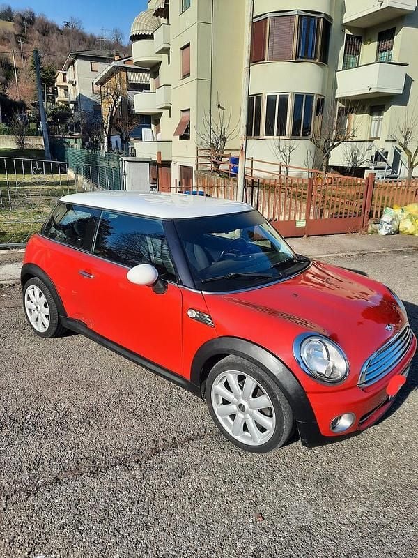 Rosso Usata 2009 Mini Cooper Utilitaria | 2400 € (Super prezzo) - Immagine 1/4