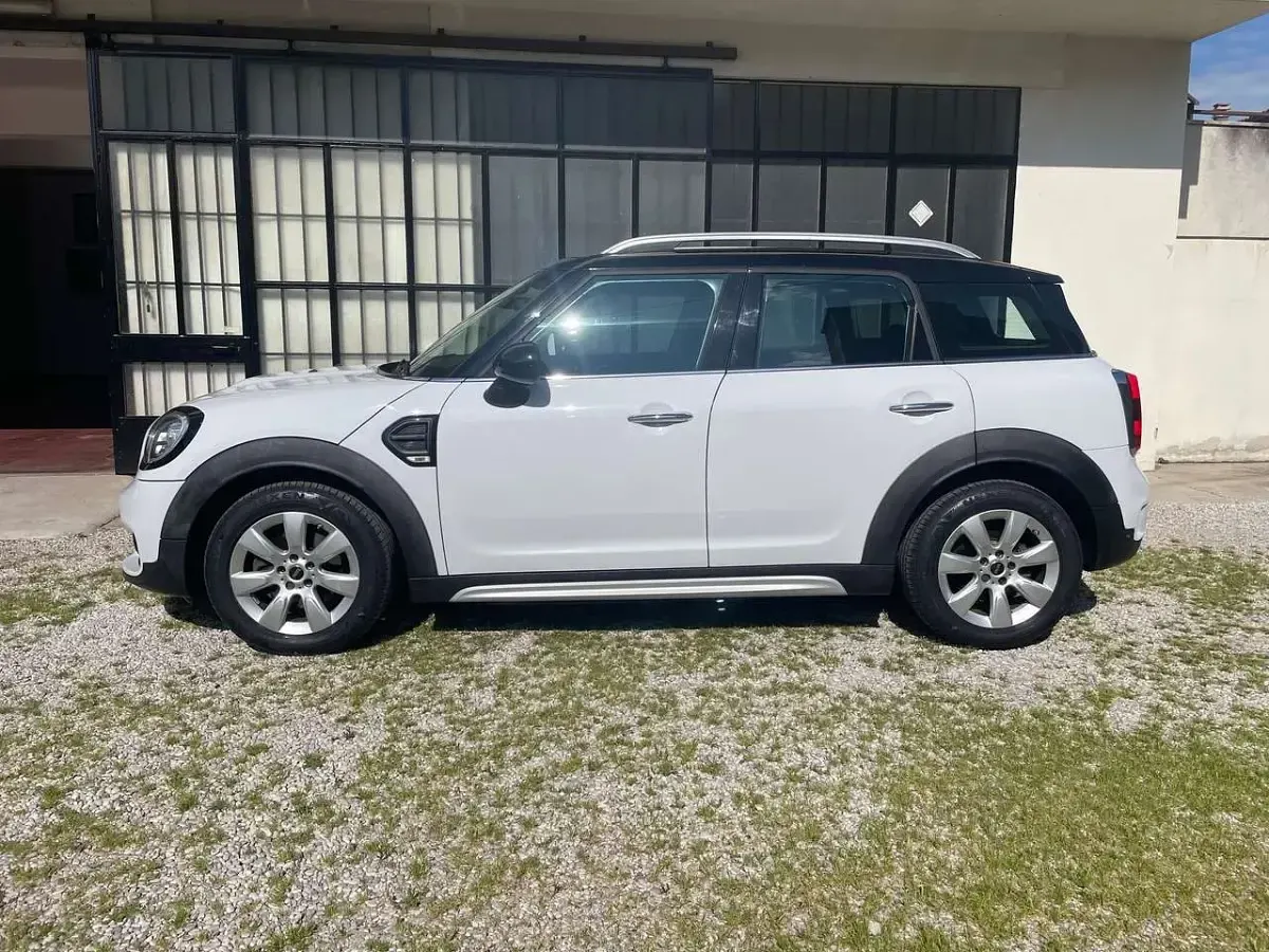 Usata Mini Cooper D Countryman 150 CV (110 kW) 2018 Bianco SUV