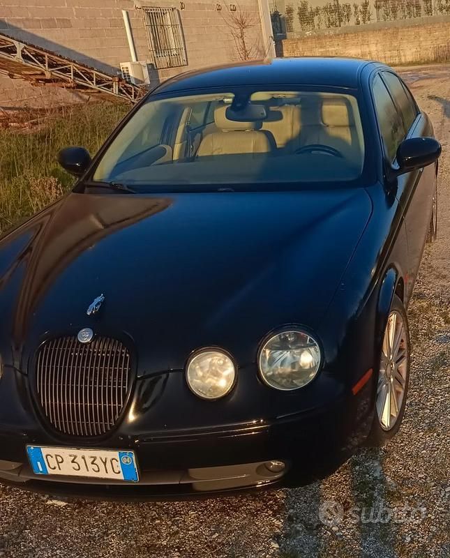 Usata Jaguar S-Type S 2024 Berlina