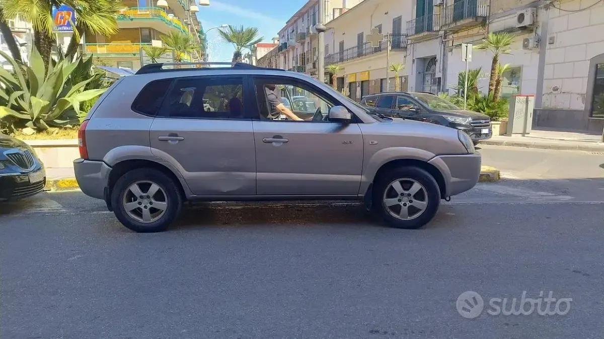 Usata Hyundai Tucson 2006 Grigio SUV