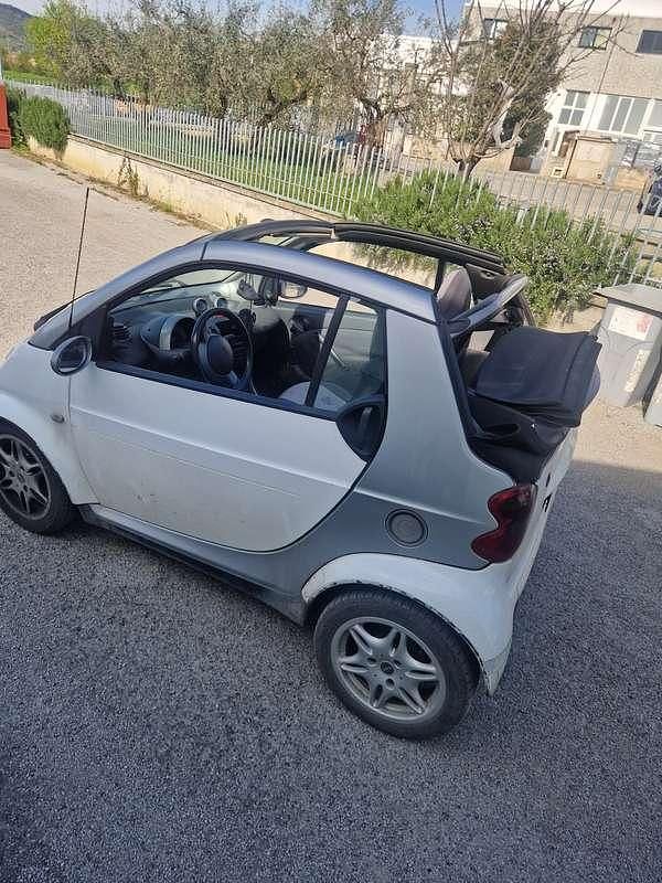 Usata Smart ForTwo Cabrio Passion 41 CV (30 kW) 2004 Cabrio