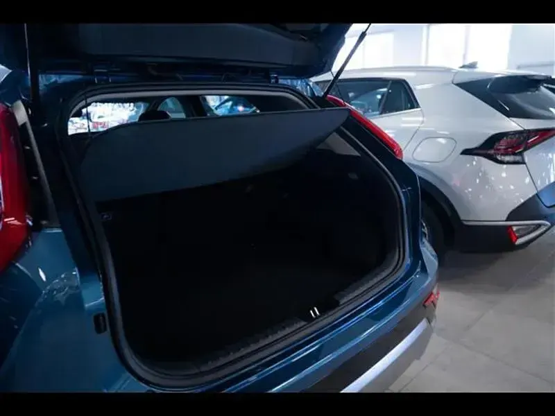 Nuova Kia Niro Style 171 CV (125 kW) 2025 Blu scuro SUV