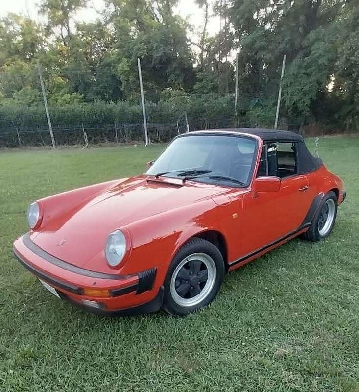 Usata Porsche 911 Carrera Cabriolet 231 CV (169 kW) 1986 Rosso Cabrio