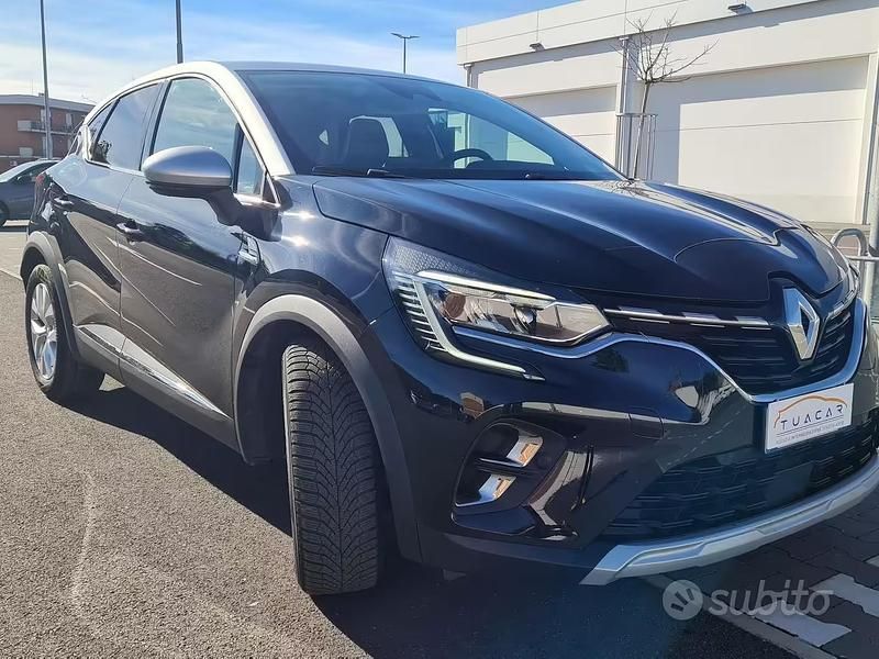 Usata Renault Captur Intens 100 CV (73 kW) 2022 Nero SUV