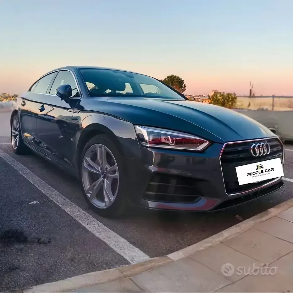 Usata Audi A5 Design 190 CV (139 kW) 2018 Grigio Coupé