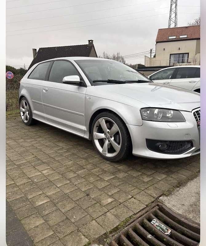 Begagnad Audi S3 265 HK (194 kW) 2007 Halvkombi