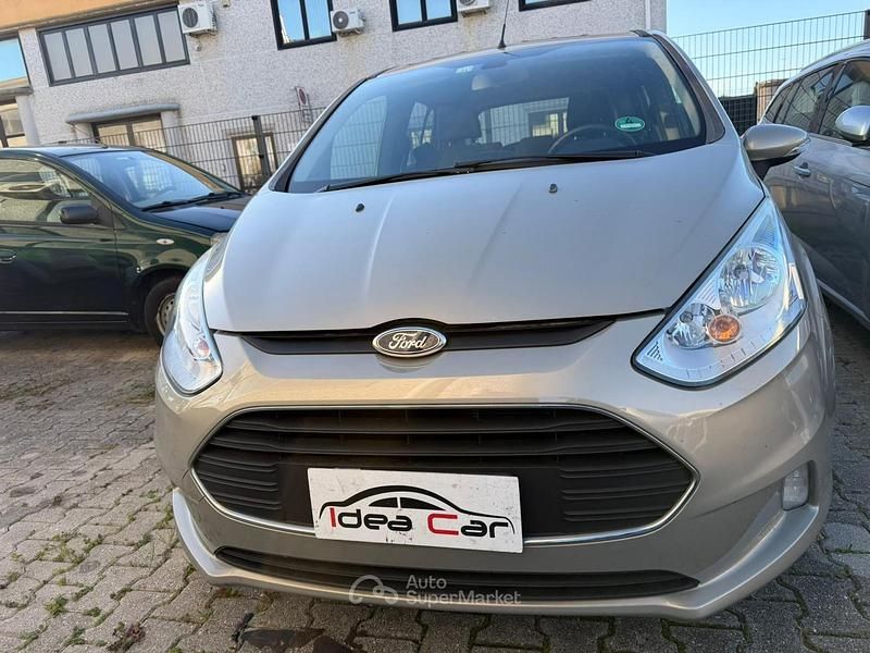 Usata Ford B-MAX 90 CV (66 kW) 2015 Gray Monovolume