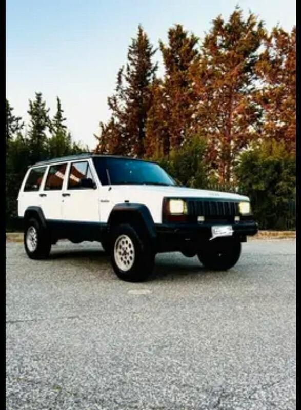 Usata 1996 Jeep Cherokee SUV | 4000 € (Super prezzo) - Immagine 1/4