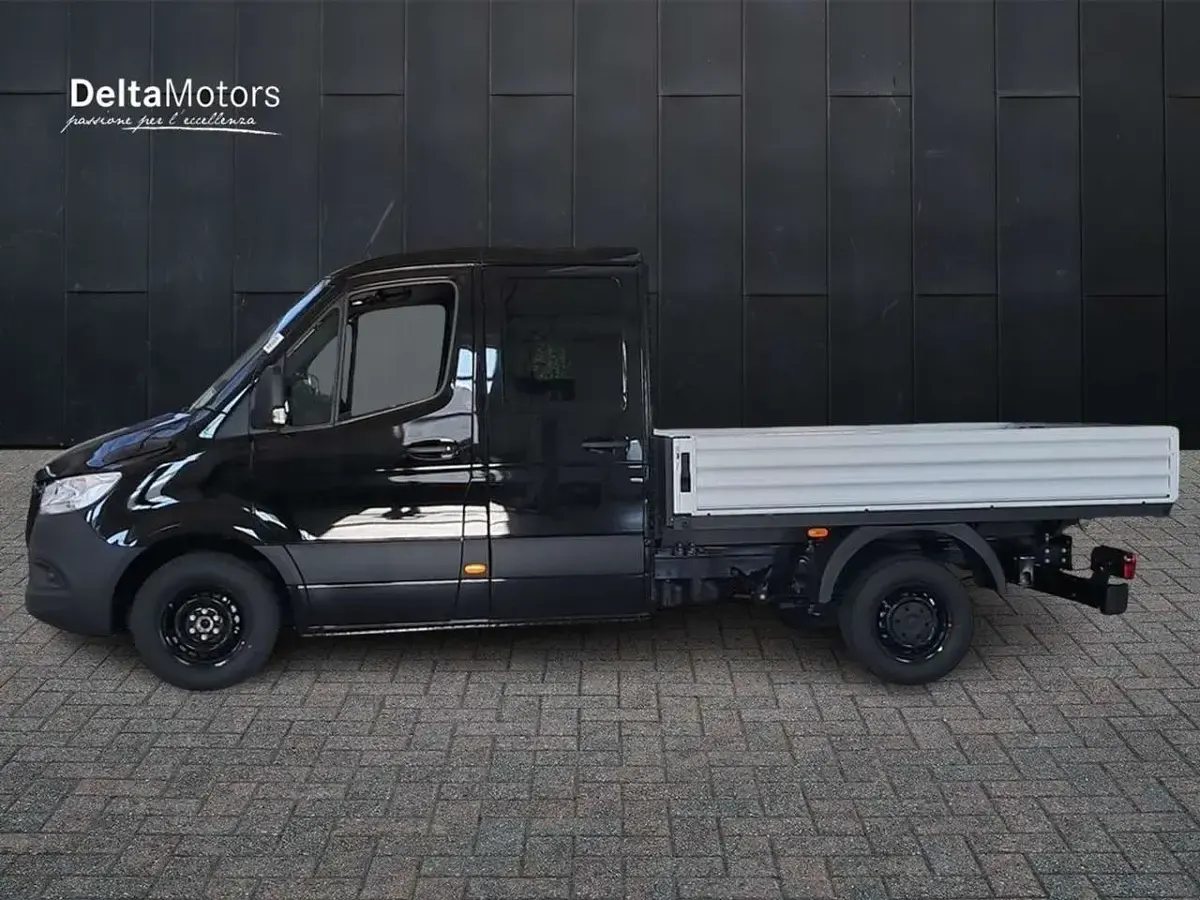 Nuova Mercedes Sprinter 2026 Nero Furgone