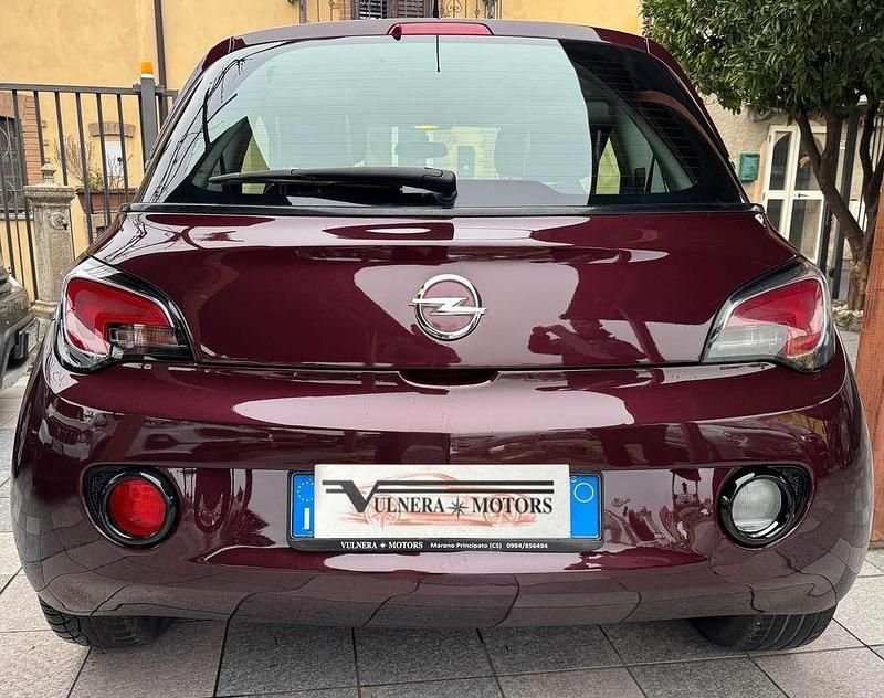 Usata Opel Adam Glam 69 CV (50 kW) 2014 Utilitaria