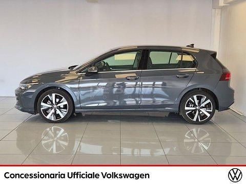 Usata VW Golf VIII Style 150 CV (110 kW) 2025 Grigio Utilitaria