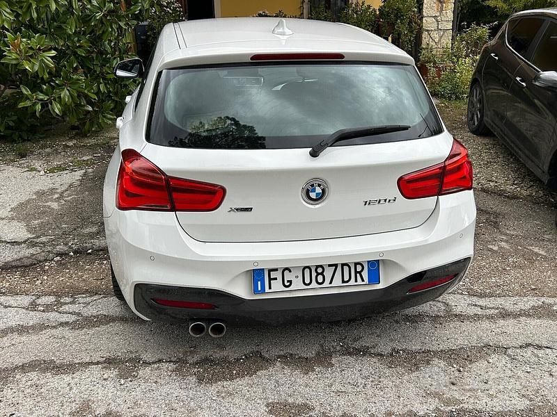 Usata BMW 120 M Sport 190 CV (139 kW) 2016 Bianco Utilitaria