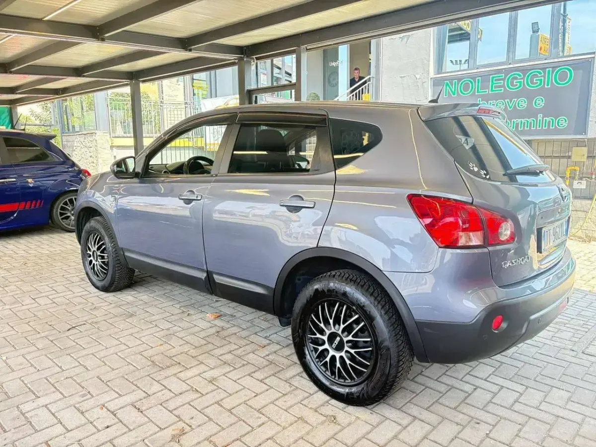 Usata Nissan Qashqai Tekna 117 CV (86 kW) 2009 Grigio SUV