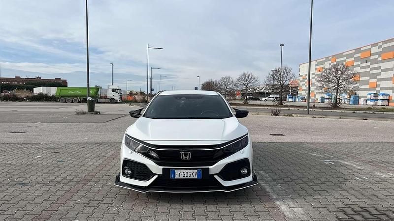 Usata Honda Civic Elegance 126 CV (92 kW) 2019 Berlina