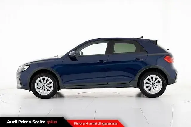 Usata Audi A1 Business 116 CV (85 kW) 2025 Blu navarra metallizzato SUV