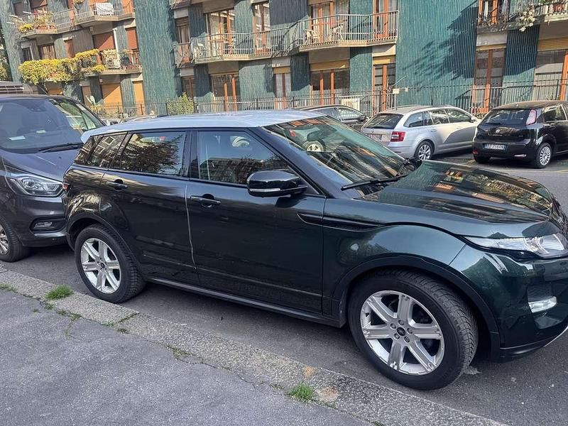Usata Land Rover Range Rover evoque Prestige 241 CV (177 kW) 2011 Verde SUV
