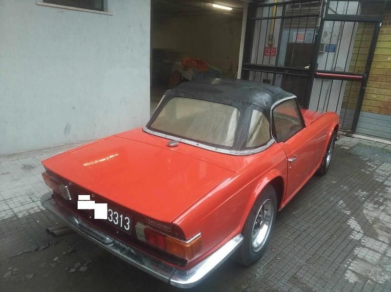 Usata Triumph TR6 149 CV (109 kW) 1973 Arancione Cabrio