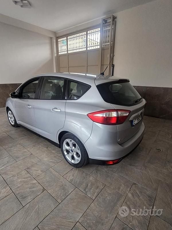 Usata Ford C-MAX 115 CV (84 kW) 2012 Grigio Monovolume
