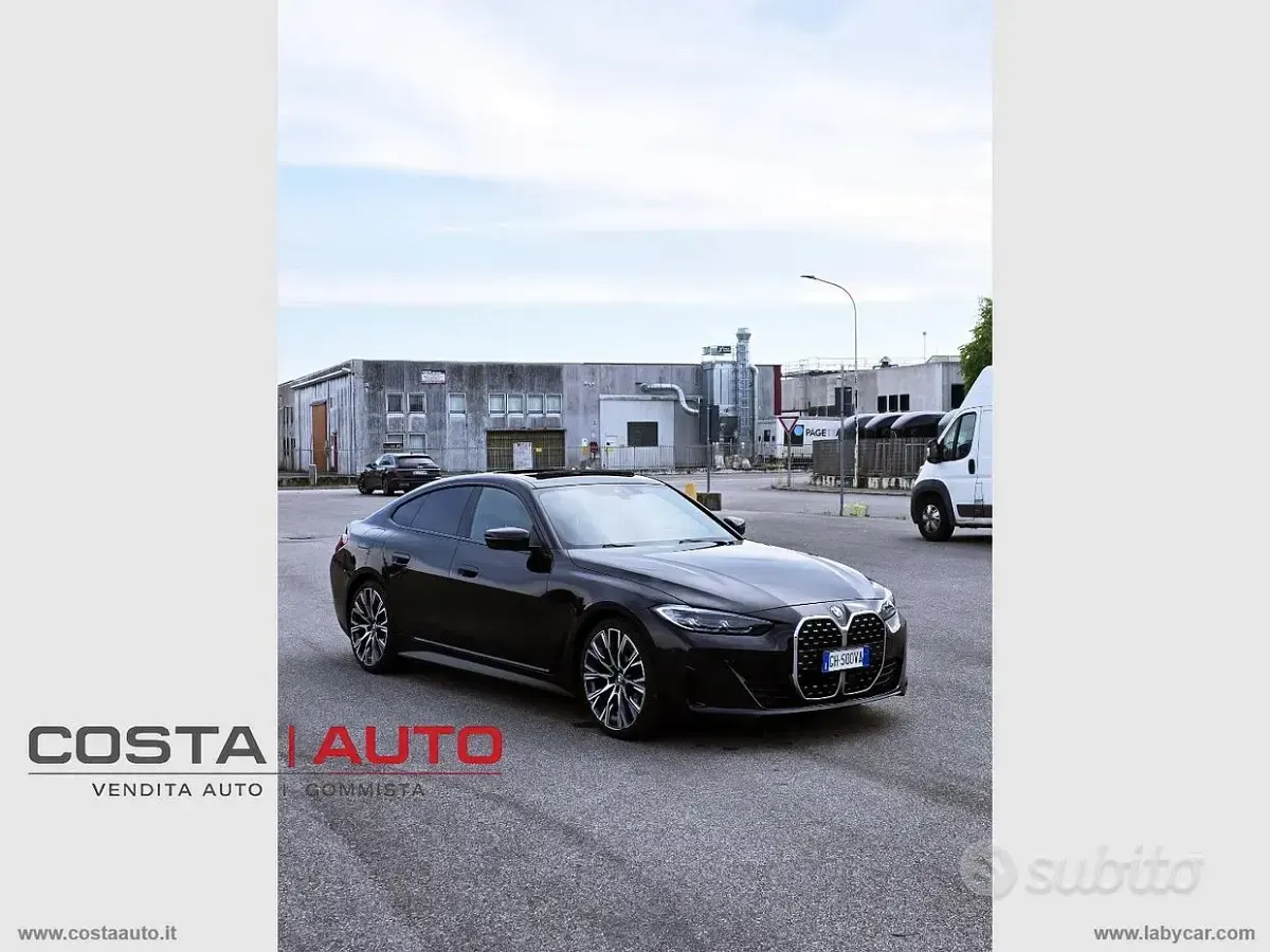 Usata BMW 420 Coupé Sport Line 190 CV (139 kW) 2022 Coupé
