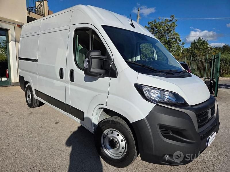 Usata Fiat Ducato 140 CV (102 kW) 2023 Bianco(met.) Furgone