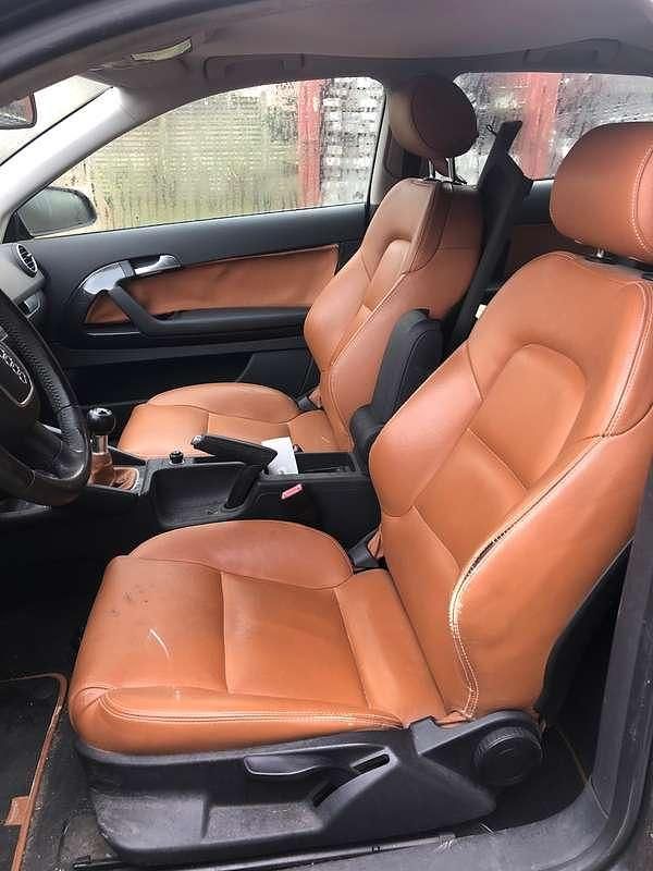 Usata Audi A3 Ambition 140 CV (102 kW) 2003 Grigio Utilitaria