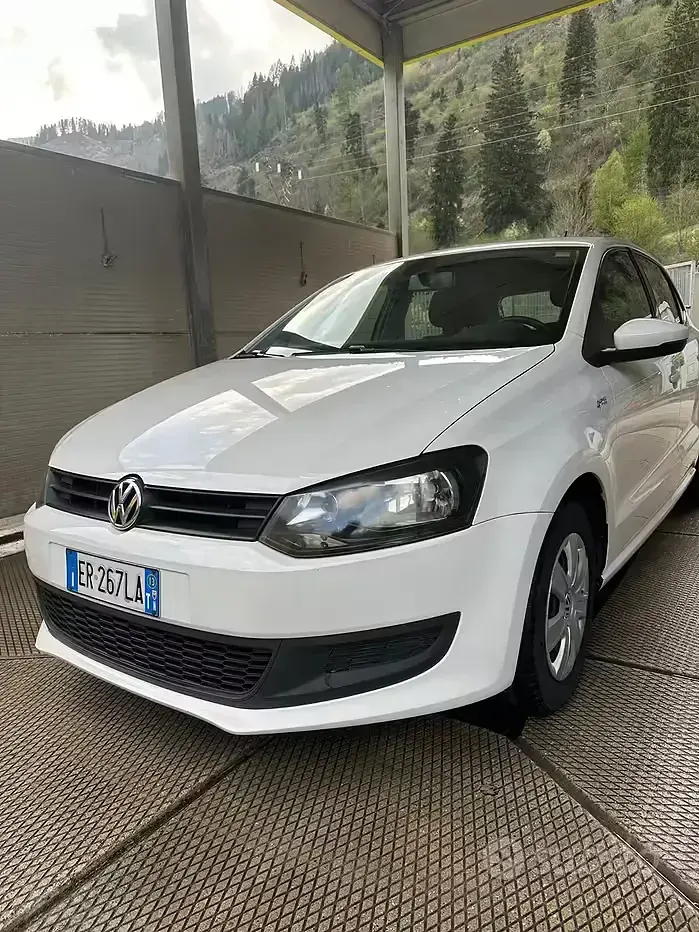 Usata VW Polo 60 CV (44 kW) 2013 Bianco Utilitaria
