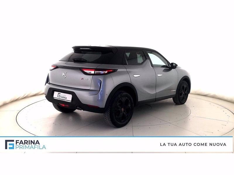 Usata DS Automobiles DS3 Crossback Performance 131 CV (96 kW) 2022 Grigio chiaro/tetto nero SUV