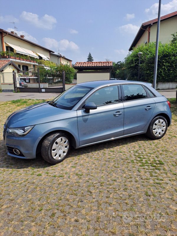 Usata 2012 Audi A1 Due volumi | 9500 € - Immagine 1/4